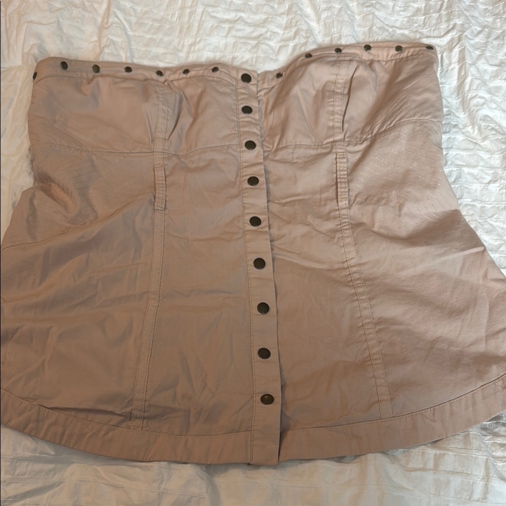 Women's Tan Skirt